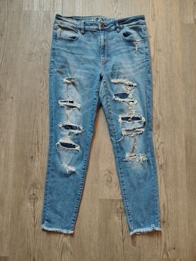 American Eagle Super Stretch Hi Rise Jegging Jean 12 Short Distressed Frayed Hem